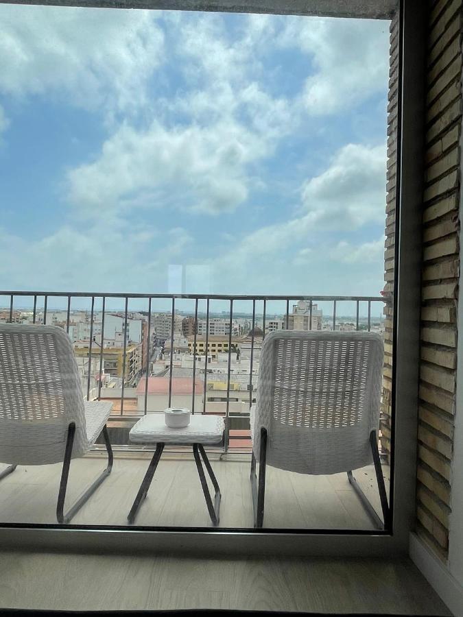 Piso Vivian Gandia Apartment Bagian luar foto